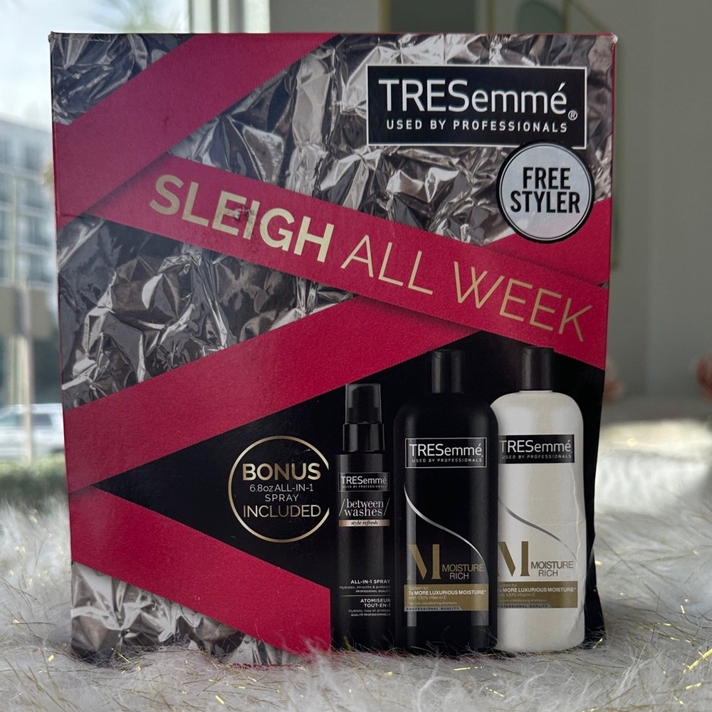 Sleigh All Week Hair Care Set - Black and White